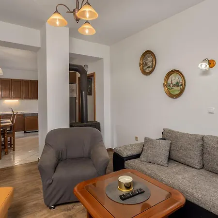 Apartment Gorgeous In With Kitchen *